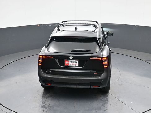 New 2025 Nissan Kicks SR image 30
