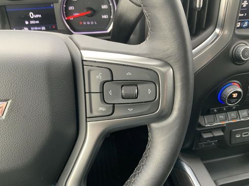 Used 2021 Chevrolet Silverado 1500 LTZ w/ Z71 Off-Road Package AWD/4WD image 31