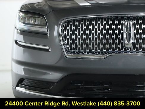 Certified 2022 Lincoln Nautilus AWD w/ Premium Package image 7