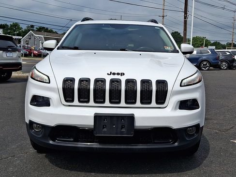 Used 2017 Jeep Cherokee High Altitude AWD/4WD image 5
