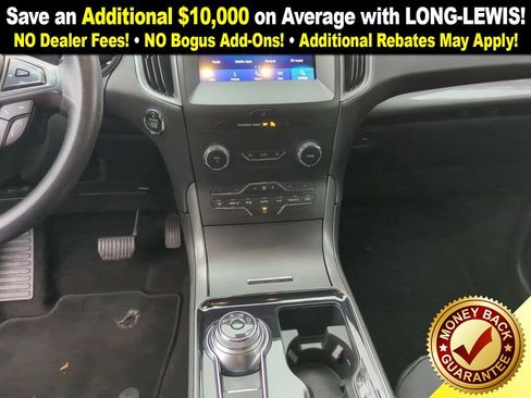 Used 2020 Ford Edge SE image 20