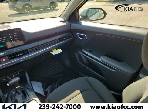 New 2026 Kia K4 FWD image 16