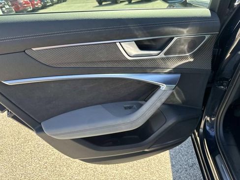 Used 2022 Audi S6 Premium Plus image 10