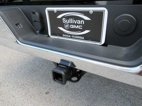 Used 2026 GMC Sierra 1500 SLT AWD/4WD image 30