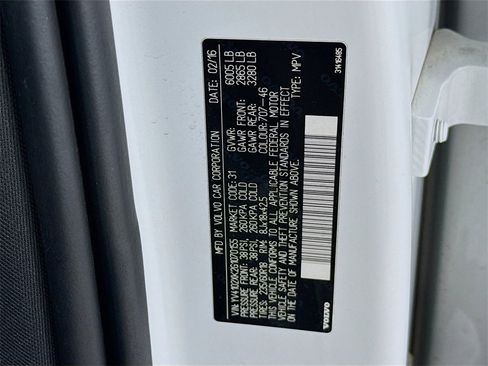 Used 2016 Volvo XC90 T5 Momentum image 31