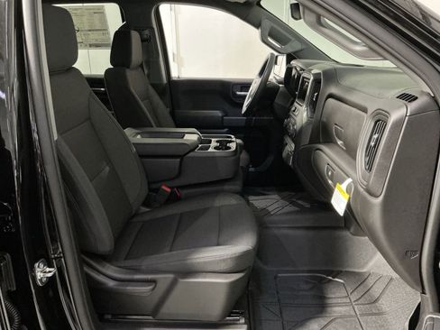 New 2026 Chevrolet Silverado 1500 Custom w/ Turbomax Blackout Package image 32