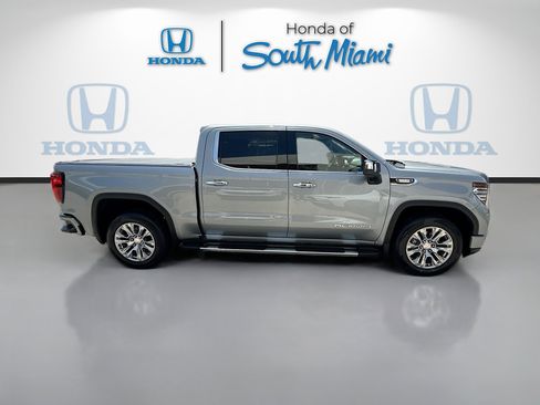 Used 2023 GMC Sierra 1500 Denali AWD/4WD image 8