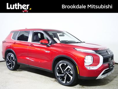New 2025 Mitsubishi Outlander SE