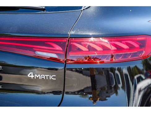 Certified 2023 Mercedes-Benz EQS 580 4MATIC SUV image 9