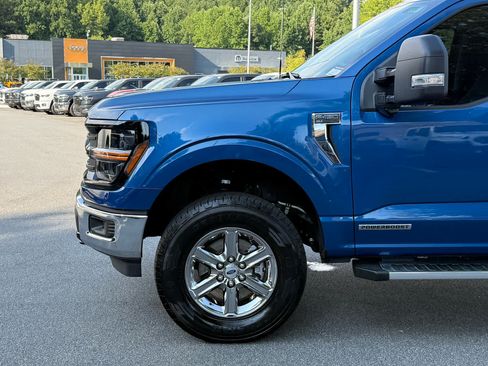 Used 2024 Ford F150 XLT w/ FX4 Off-Road Package AWD/4WD image 12