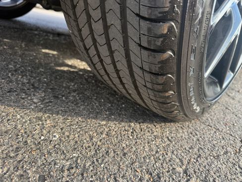 Used 2025 Honda Civic Sport image 19