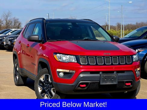 Used 2018 Jeep Compass Trailhawk w/ Leather Interior Group image 2