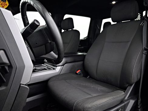 Used 2019 Ford F150 XLT w/ Equipment Group 302A Luxury image 6