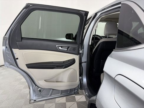 Used 2023 Ford Edge Titanium w/ Class II Trailer Tow Package image 12