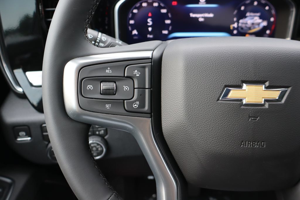 New 2026 Chevrolet Silverado 2500 LT w/ All Star Edition AWD/4WD image 8