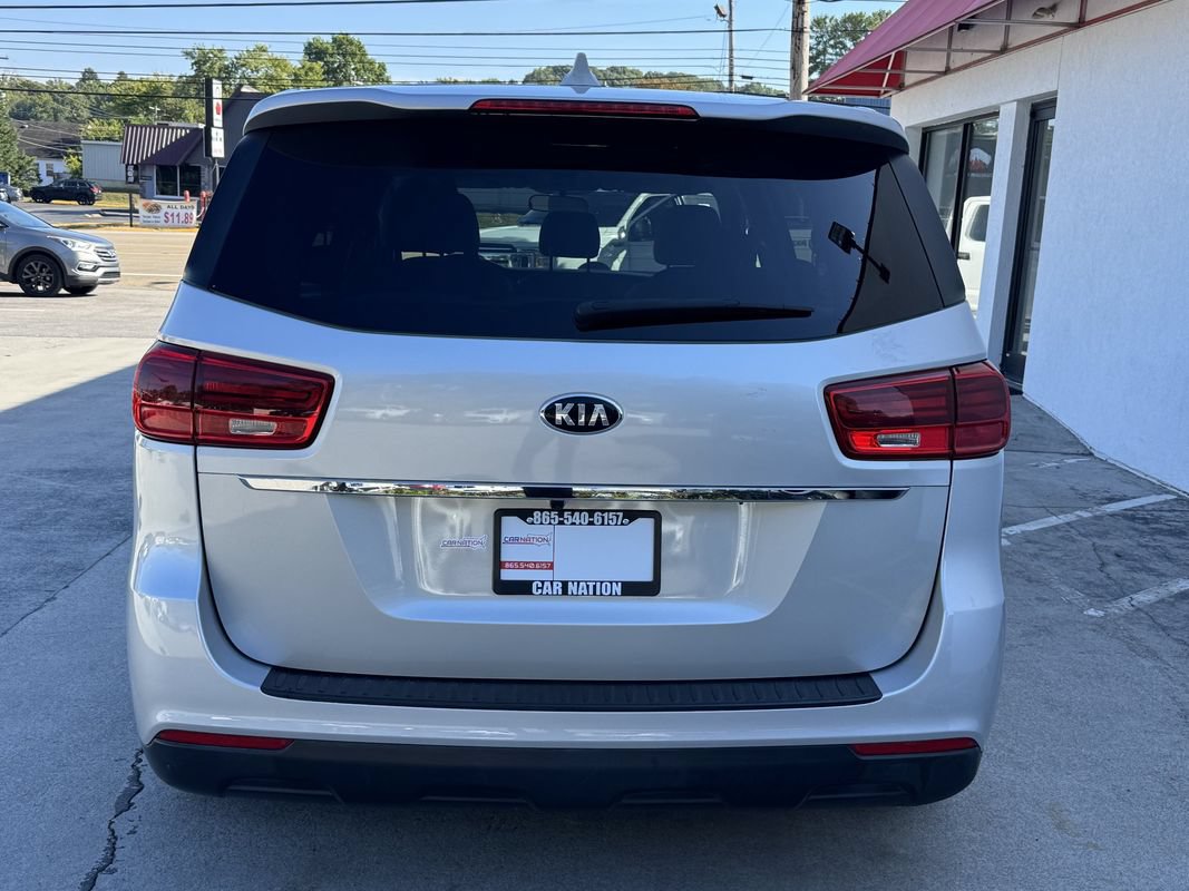 Used 2020 Kia Sedona LX FWD image 5