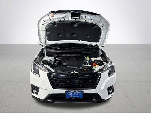 Used 2024 Subaru Forester Premium image 22