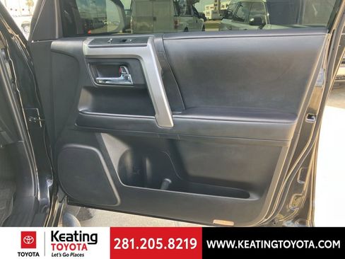 Used 2021 Toyota 4Runner SR5 Premium image 11