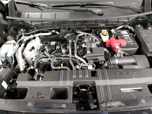 New 2026 Nissan Kicks SV w/ SV Premium Package image 17