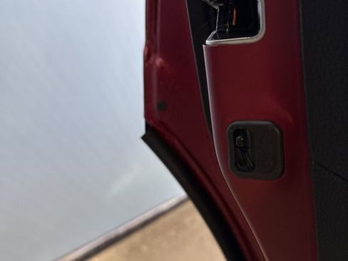 Used 2023 Honda CR-V EX-L image 27