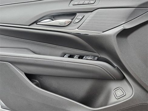 New 2025 Cadillac CT4 Premium Luxury image 32