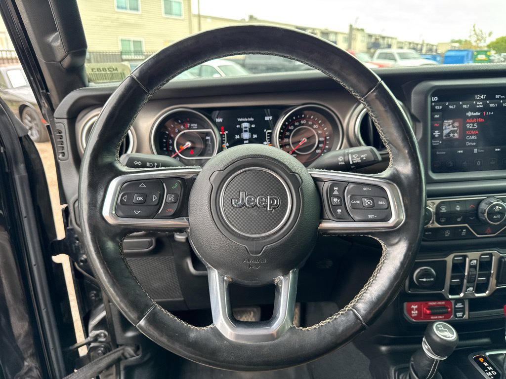 Used 2020 Jeep Gladiator Rubicon w/ Dual Top Group AWD/4WD image 8