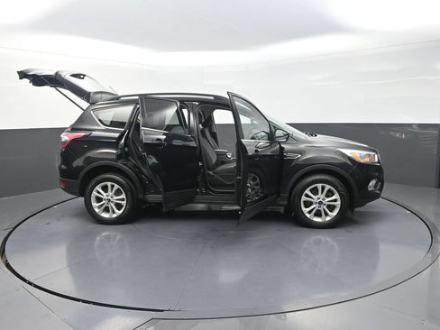 Used 2018 Ford Escape SE AWD/4WD image 36