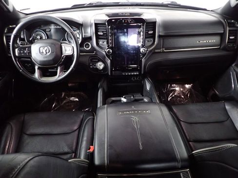 Used 2021 RAM 1500 Limited w/ Off Road Group image 31