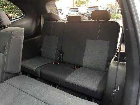 Certified 2025 GMC Acadia Elevation image 16