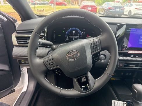 New 2026 Toyota Camry SE image 15