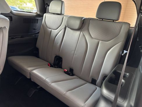 Used 2025 Hyundai Palisade SEL AWD/4WD image 30