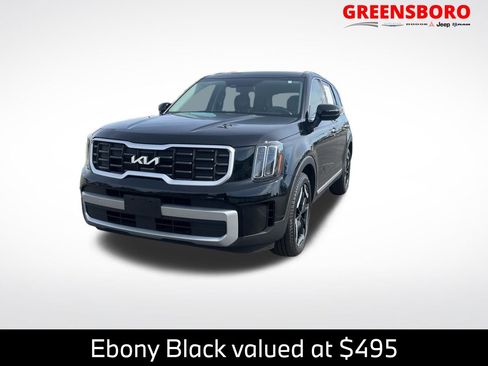 Used 2023 Kia Telluride S image 1