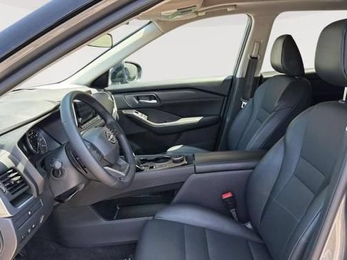 Used 2026 Nissan Rogue Dark Armor AWD/4WD image 9