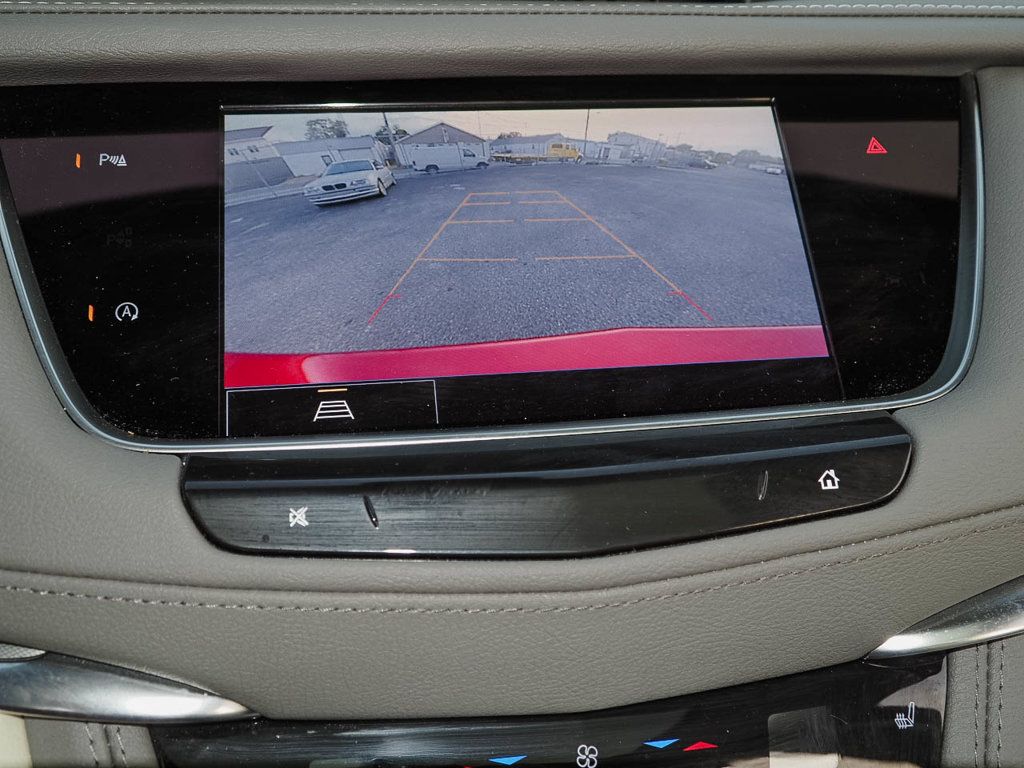 Certified 2025 Cadillac XT5 Premium Luxury FWD image 15