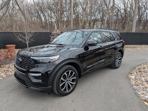 Used 2020 Ford Explorer ST w/ Premium Technology Package image 1