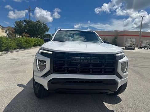 Used 2024 GMC Canyon Elevation w/ Trailering Package RWD image 2