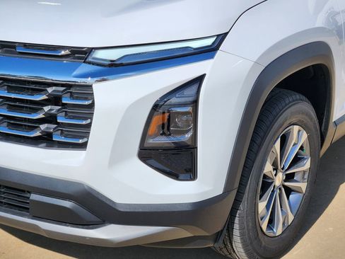 New 2026 Chevrolet Equinox LT FWD image 6