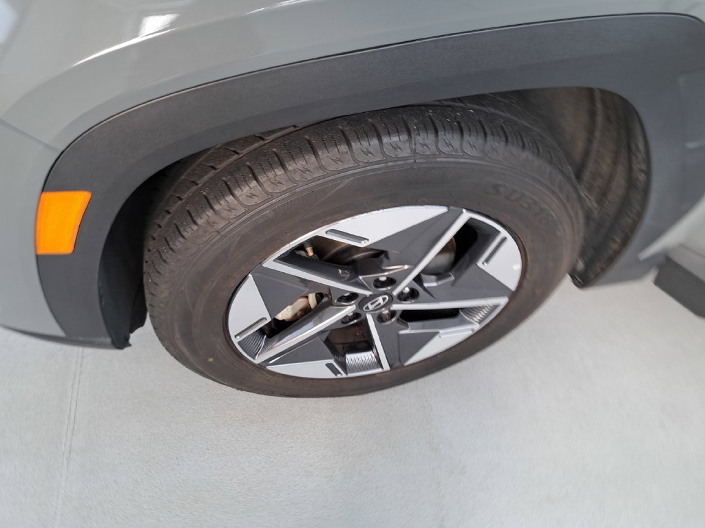 Used 2025 Hyundai Tucson SEL FWD image 28