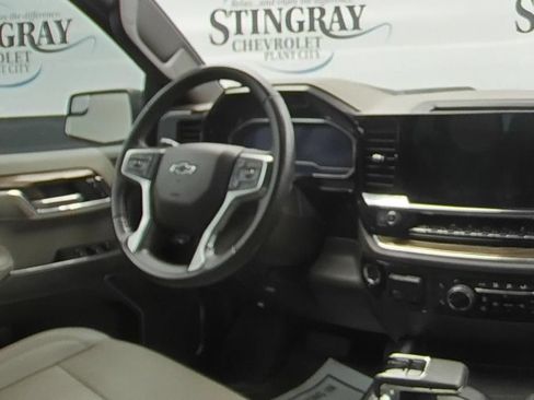 Certified 2024 Chevrolet Silverado 1500 LT Trail Boss w/ Convenience Package II AWD/4WD image 16