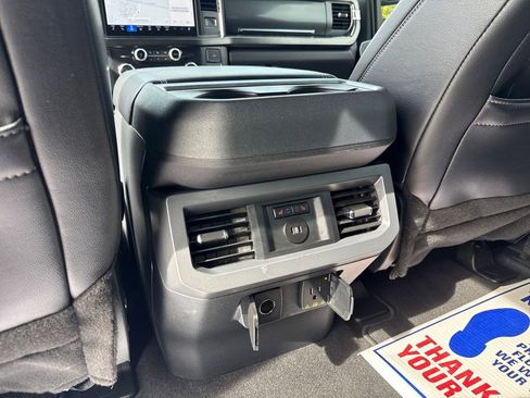 Used 2024 Ford F350 Lariat w/ Lariat Ultimate Package image 45