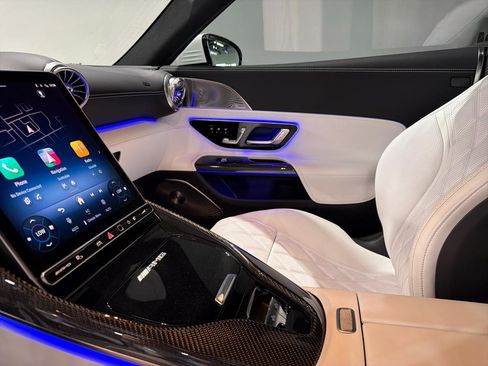 Used 2026 Mercedes-Benz SL 55 AMG 4MATIC image 22