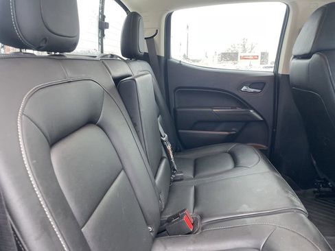 Used 2019 Chevrolet Colorado ZR2 image 25