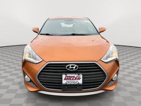 Used 2016 Hyundai Veloster Turbo image 2