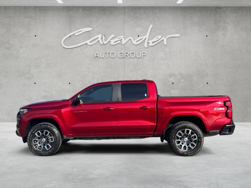 Certified 2024 Chevrolet Colorado Z71 w/ Z71 Convenience Package 2 image 11