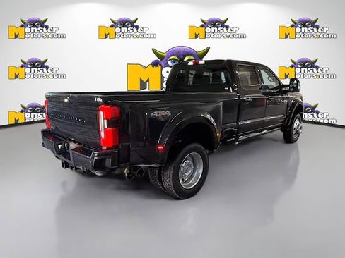 Used 2025 Ford F450 Platinum image 4