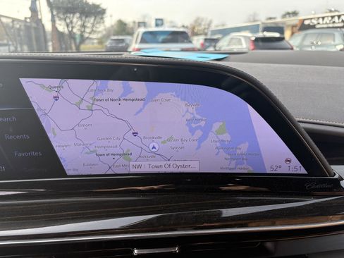 Certified 2023 Cadillac Escalade Premium Luxury image 8