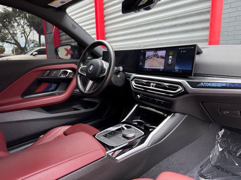 Used 2024 BMW M240i Coupe RWD image 25