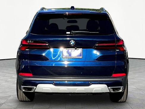 Used 2024 BMW X5 xDrive50e w/ Premium Package image 5