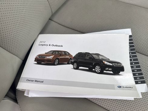 Used 2012 Subaru Legacy 2.5i Limited image 6