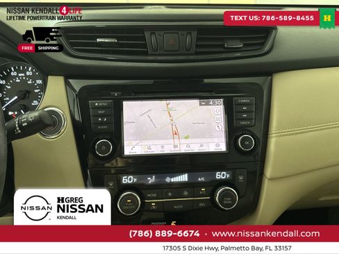 Used 2018 Nissan Rogue SL w/ Premium Package image 25